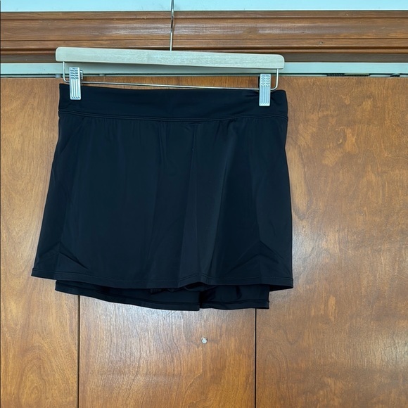 Jaclyn Smith Other - Jaclyn Smith Black Bikini Swimwear L-1